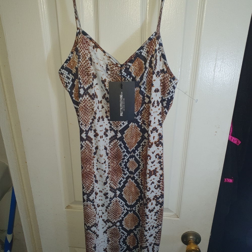 NWT pretty little liar Beige Snake Print Strappy Midi Dress sz 10